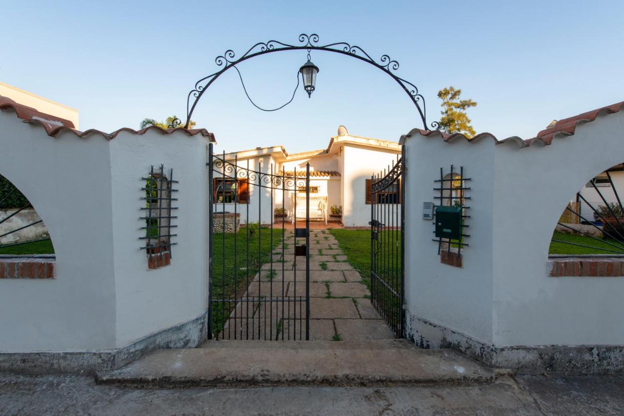 Villa Mary Fontane Bianche Εξωτερικό φωτογραφία